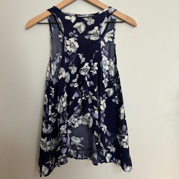 Peach Love Floral Ruffle Hem Tank - Picture 2 of 6